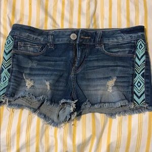 Express size 4 denim shorts with 1.5” inseam